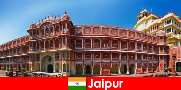 सबसे असाधारण आर्किटेक्चर जयपुर के लिए कई छुट्टियों को आकर्षित