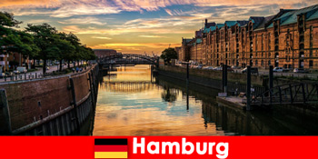 हैम्बर्ग जर्मनी में छोटे ब्रेक के लिए वास्तु सौंदर्य और मनोरंजन