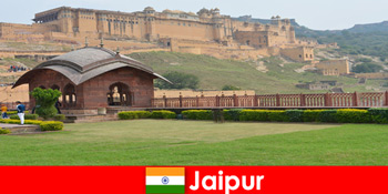 जयपुर भारत में छुट्टियों के लिए सबसे अच्छी सेवा के साथ फील गुड ट्रिप