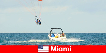 दुनिया भर से पानी के खेल पर्यटकों के लिए मियामी संयुक्त राज्य अमेरिका के लिए शीर्ष कीमतें