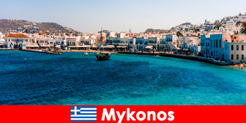Mykonos ग्रीस में सुंदर समुद्र तटों के साथ लोकप्रिय गंतव्य