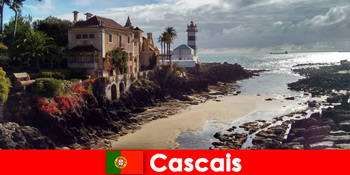 Cascais पुर्तगाल के सुरम्य शहर के लिए Swarmed फोटो पर्यटन