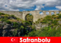 Safranbolu Türkiye में सांस्कृतिक पर्यटन हमेशा जिज्ञासु छुट्टियों के लिए एक अनुभव होता है