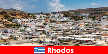 रोड्स ग्रीस में बच्चों वाले परिवारों के लिए समावेशी अवकाश यात्रा